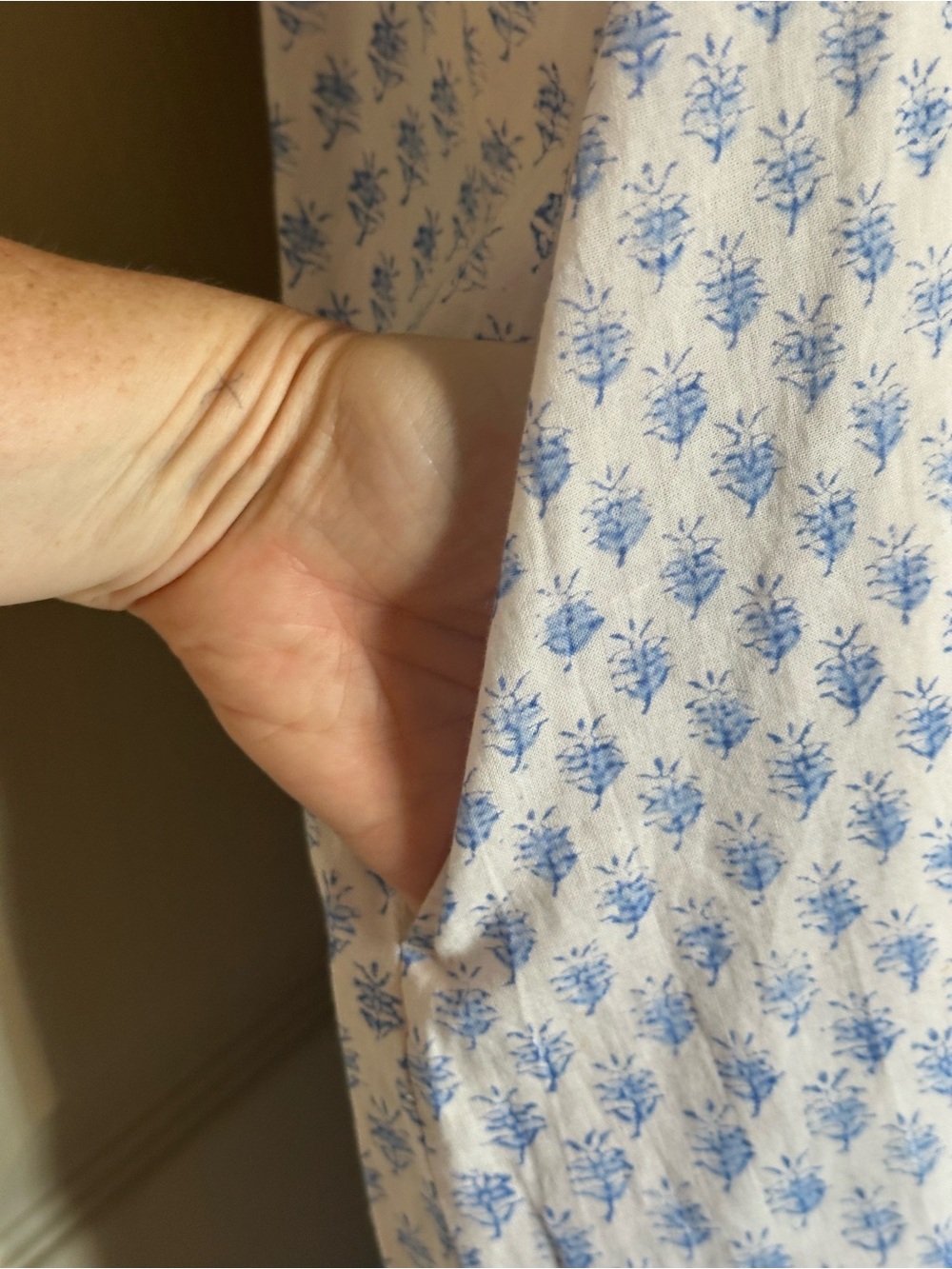 MUJI Block Print Camisole Maxi Dress
✨ Brand New with Tags (NWT) ✨ - Picture 5 of 7